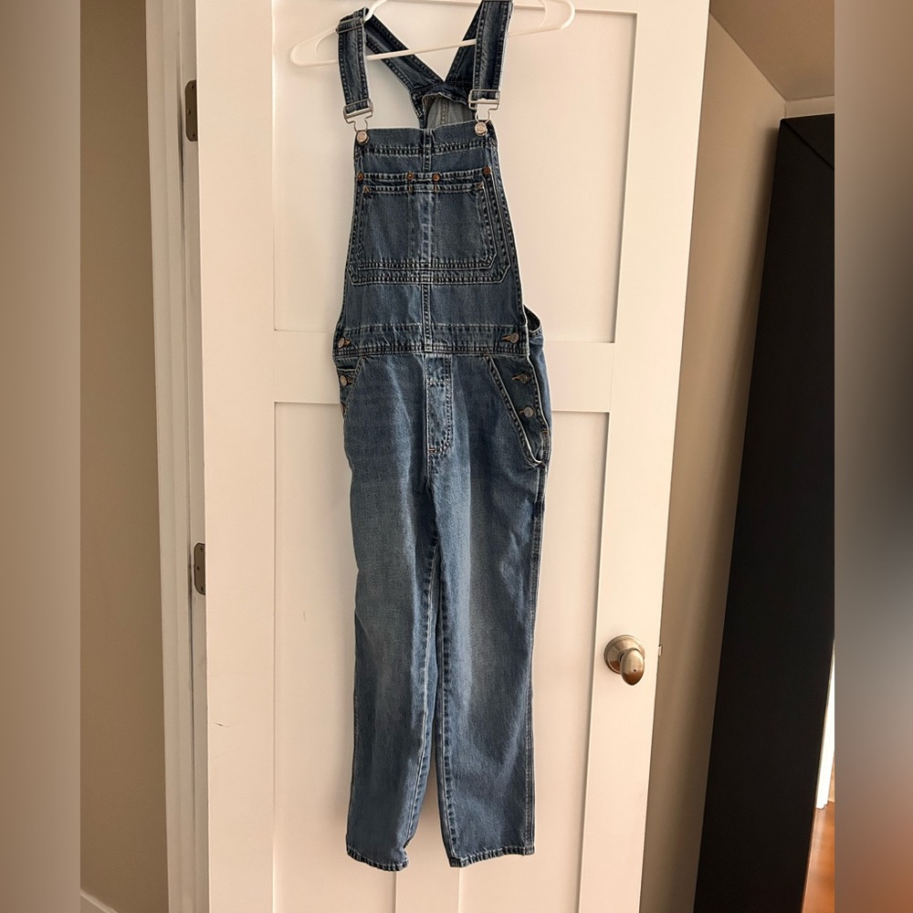 Gap Cropped Overalls Size XS